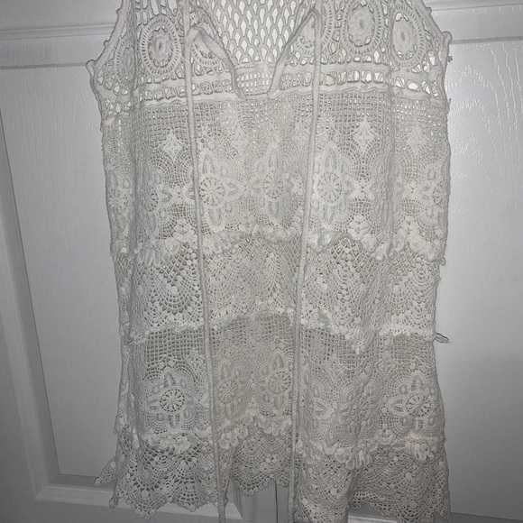 EUC Papillon Crochet Tie Top | Boho Festival - Picture 5 of 6